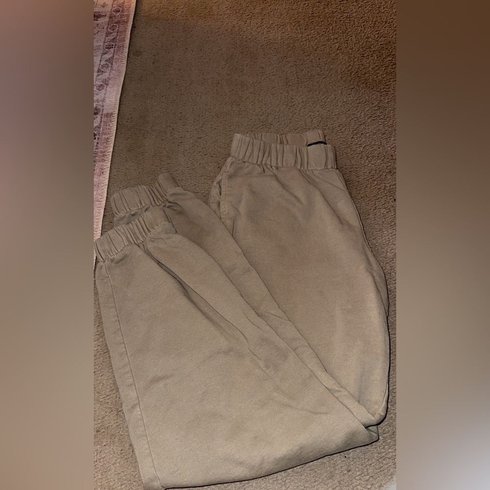 Brandy Melville sweatpants